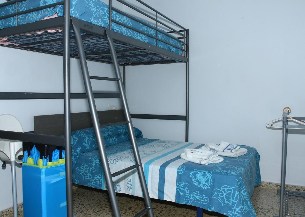 אבילס Apartamento R Y C מראה חיצוני תמונה